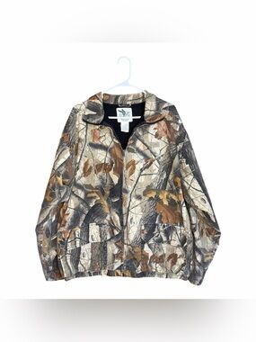 Vintage Wells Creek Outfitters RealTree Camo Zip-Up Jacket